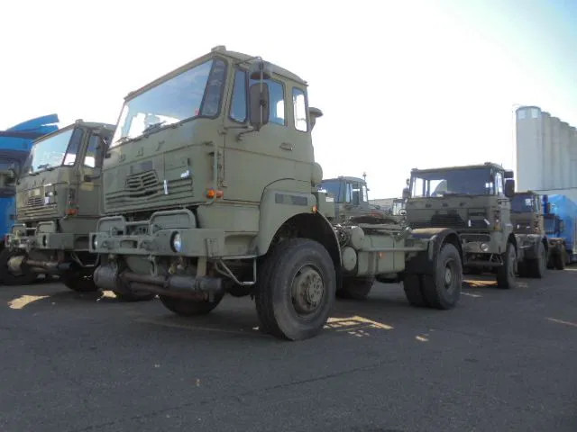 DAF YA YTV 2300 4X4 +WSK 10 UNITS IN STOCK - Cabeza tractora: foto 1 DAF YA YTV 2300 4X4 +WSK 10 UNITS IN STOCK - Cabeza tractora: foto 1