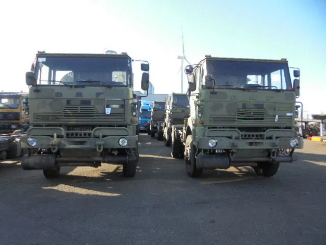 DAF YA YTV 2300 4X4 +WSK 10 UNITS IN STOCK - Cabeza tractora: foto 2 DAF YA YTV 2300 4X4 +WSK 10 UNITS IN STOCK - Cabeza tractora: foto 2