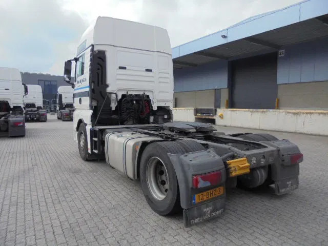 MAN TGX 18-480 XXL - Cabeza tractora: foto 5 MAN TGX 18-480 XXL - Cabeza tractora: foto 5