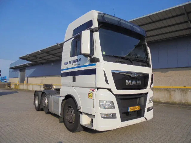 MAN TGX 28.480 6X2 XXL - Cabeza tractora: foto 3 MAN TGX 28.480 6X2 XXL - Cabeza tractora: foto 3