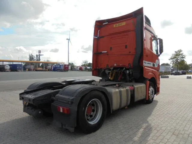 Mercedes-Benz Actros 1840 - Cabeza tractora: foto 3 Mercedes-Benz Actros 1840 - Cabeza tractora: foto 3