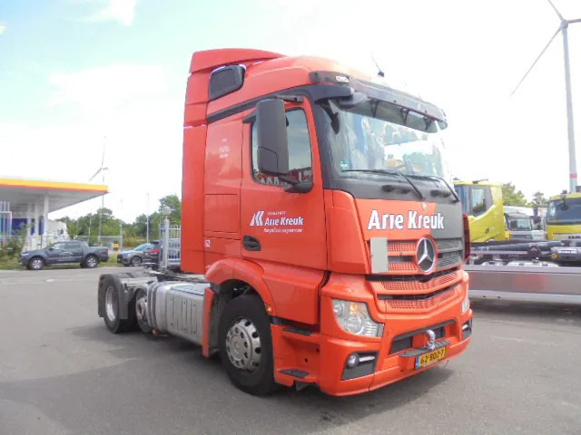 Mercedes-Benz Actros 2343 6X2 VOORLOOPAS - Cabeza tractora: foto 3 Mercedes-Benz Actros 2343 6X2 VOORLOOPAS - Cabeza tractora: foto 3