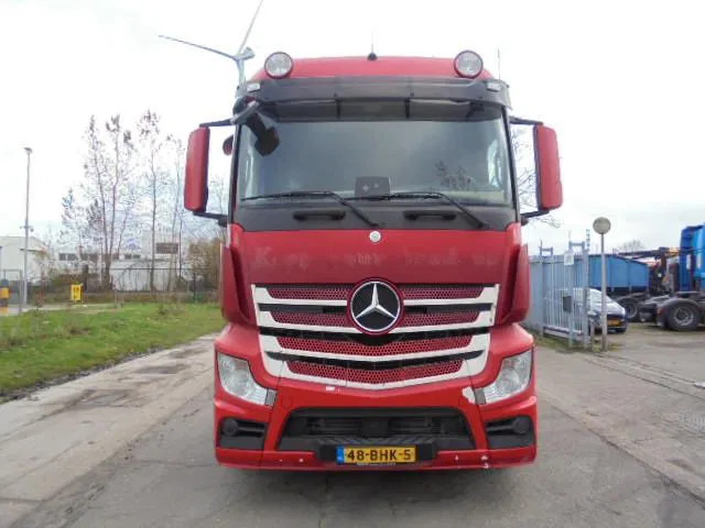 Mercedes-Benz Actros 2543 6X2 + HYDRAULIC - Cabeza tractora: foto 2 Mercedes-Benz Actros 2543 6X2 + HYDRAULIC - Cabeza tractora: foto 2