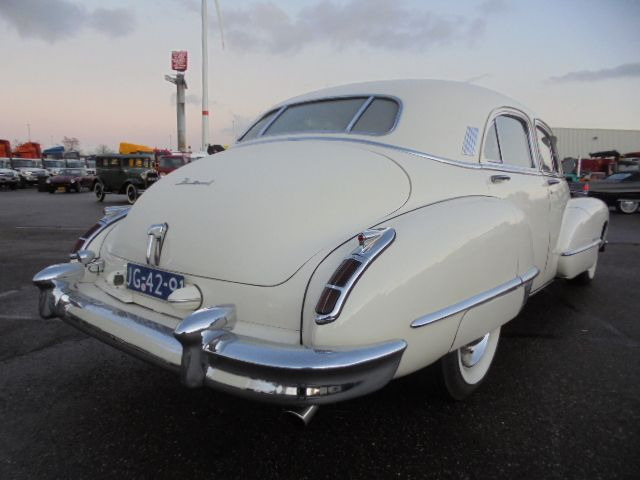 Cadillac Fleetwood sedan - Sedan: foto 4 Cadillac Fleetwood sedan - Sedan: foto 4