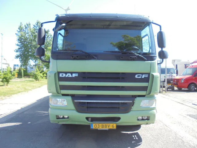 DAF CF 250 6X2 - Camión de basura: foto 2 DAF CF 250 6X2 - Camión de basura: foto 2