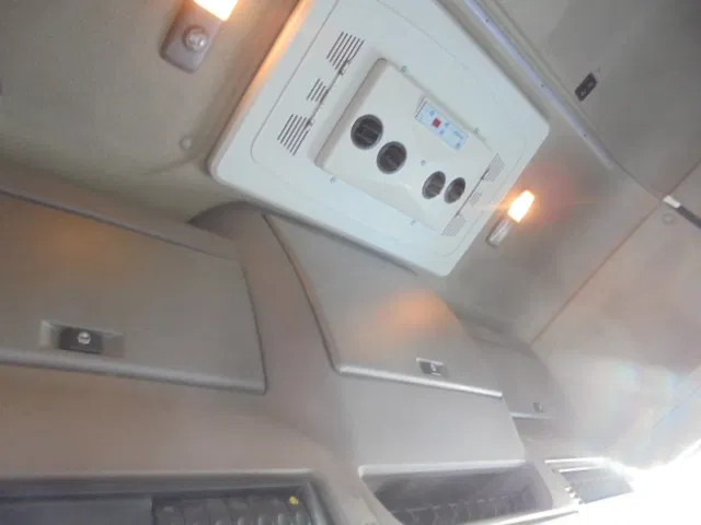 Leasing de DAF CF 85 410 8X2 HIAB 422/5 HI PRO NL TRUCK DAF CF 85 410 8X2 HIAB 422/5 HI PRO NL TRUCK: foto 14 Leasing de DAF CF 85 410 8X2 HIAB 422/5 HI PRO NL TRUCK DAF CF 85 410 8X2 HIAB 422/5 HI PRO NL TRUCK: foto 14