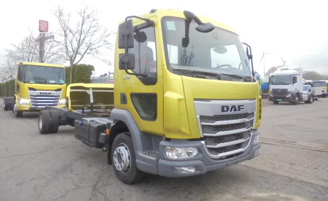 DAF XB 230 UNUSED DEMO - Camión chasis: foto 3 DAF XB 230 UNUSED DEMO - Camión chasis: foto 3