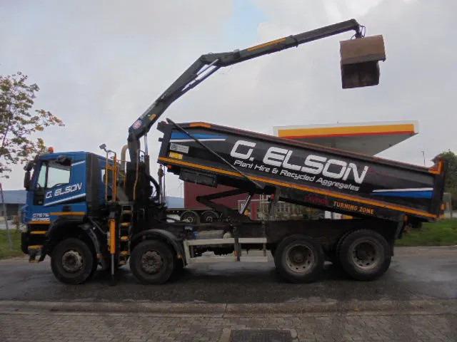 Camión volquete, Camión grúa Iveco AD340T36 8X4: foto 7