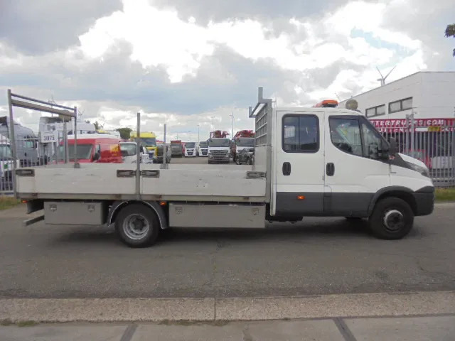 Iveco Daily 70 C18 + NL KENTEKEN APK TOT 19-07-2026 - Camión caja abierta: foto 3 Iveco Daily 70 C18 + NL KENTEKEN APK TOT 19-07-2026 - Camión caja abierta: foto 3