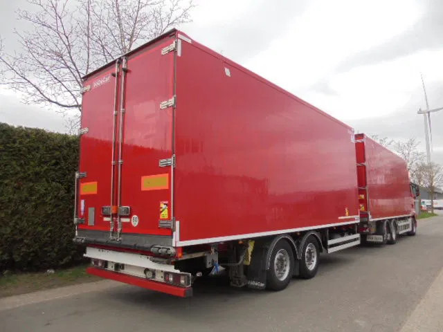 MAN TGX 26.500 XXL + RETARDER + FRC 2026 - Camión frigorífico: foto 4 MAN TGX 26.500 XXL + RETARDER + FRC 2026 - Camión frigorífico: foto 4
