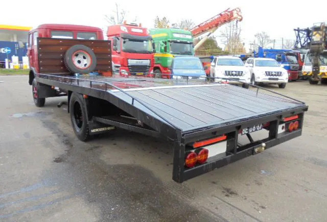 Mercedes-Benz 1113 - Camión portavehículos: foto 5 Mercedes-Benz 1113 - Camión portavehículos: foto 5