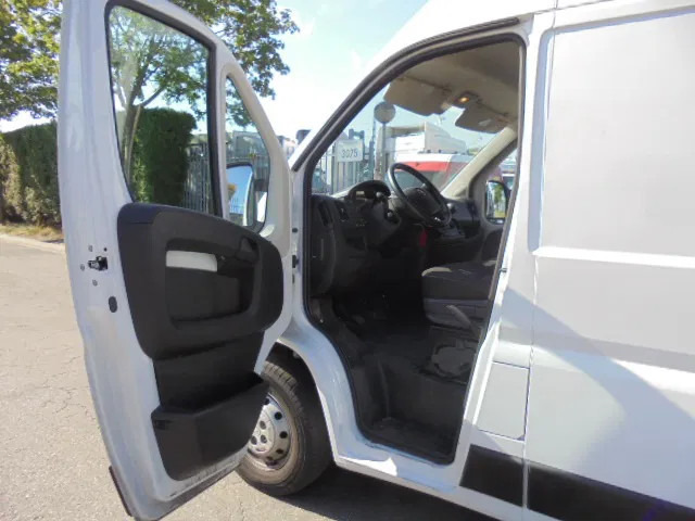 Furgón Opel Movano L3H2 2.2L BLUE HDI 140: foto 6