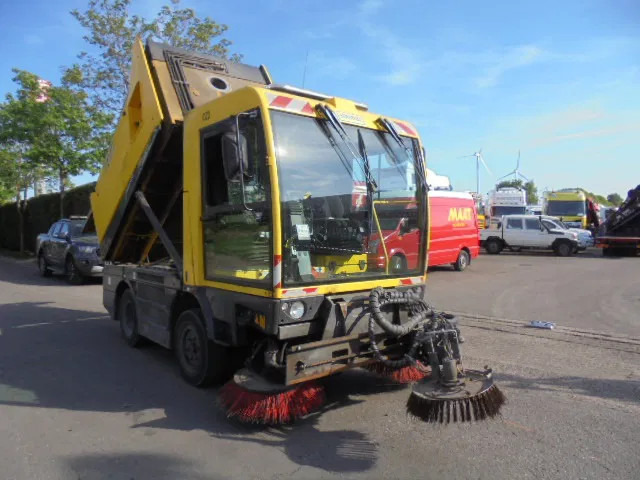 Schmidt CLEANGO 500 NL MACHINE - Barredora industrial: foto 3 Schmidt CLEANGO 500 NL MACHINE - Barredora industrial: foto 3