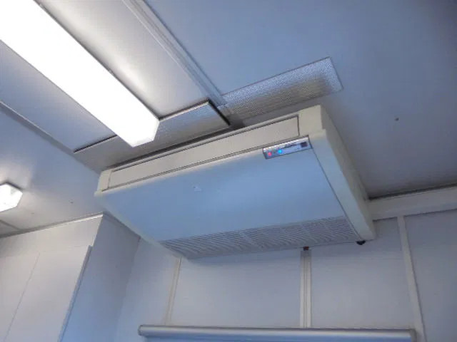 Semirremolque Smit STO 1230 POLITIE MOB KANTOOR: foto 17