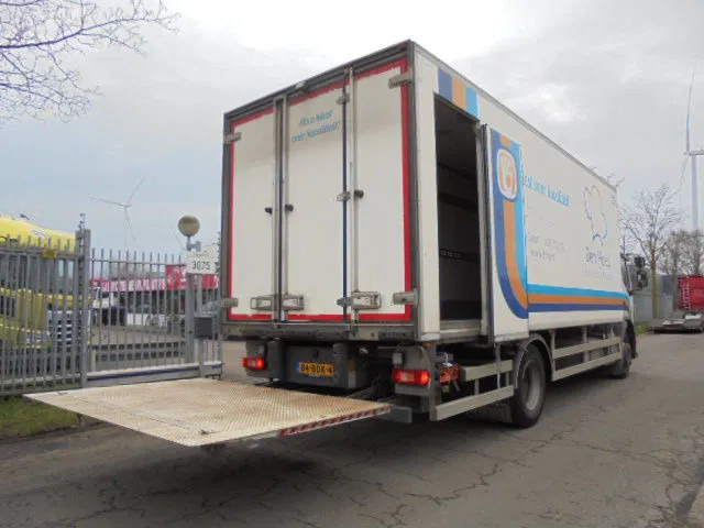 Volvo FE 250 CHEREAU NL TRUCK - Camión isotérmico: foto 4 Volvo FE 250 CHEREAU NL TRUCK - Camión isotérmico: foto 4