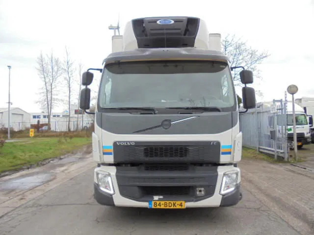 Volvo FE 250 CHEREAU NL TRUCK - Camión isotérmico: foto 2 Volvo FE 250 CHEREAU NL TRUCK - Camión isotérmico: foto 2