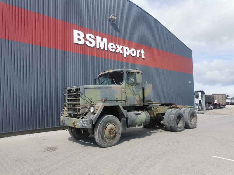 AM General M920 truck tractor - Camión caja abierta: foto 1 AM General M920 truck tractor - Camión caja abierta: foto 1