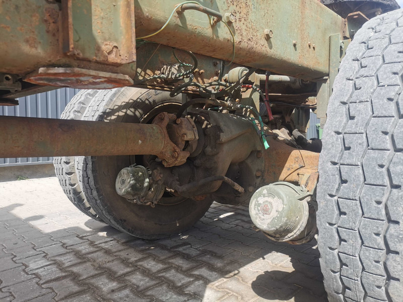 Camión caja abierta AM General M920 truck tractor: foto 12