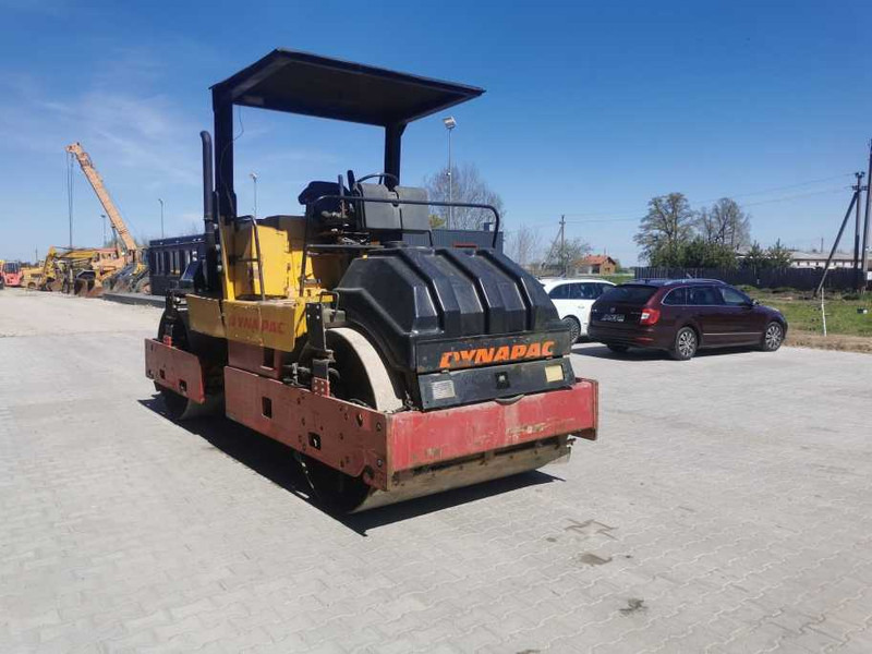 Dynapac CC 421 - Rodillo: foto 3 Dynapac CC 421 - Rodillo: foto 3