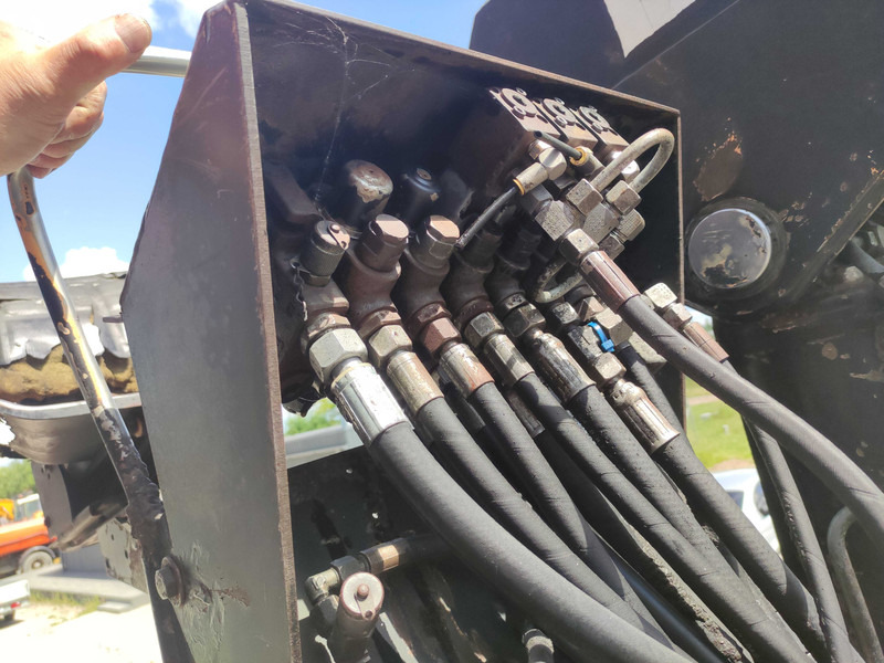 Grúa para camión para Camión HMF 1703 K3 loader crane: foto 8