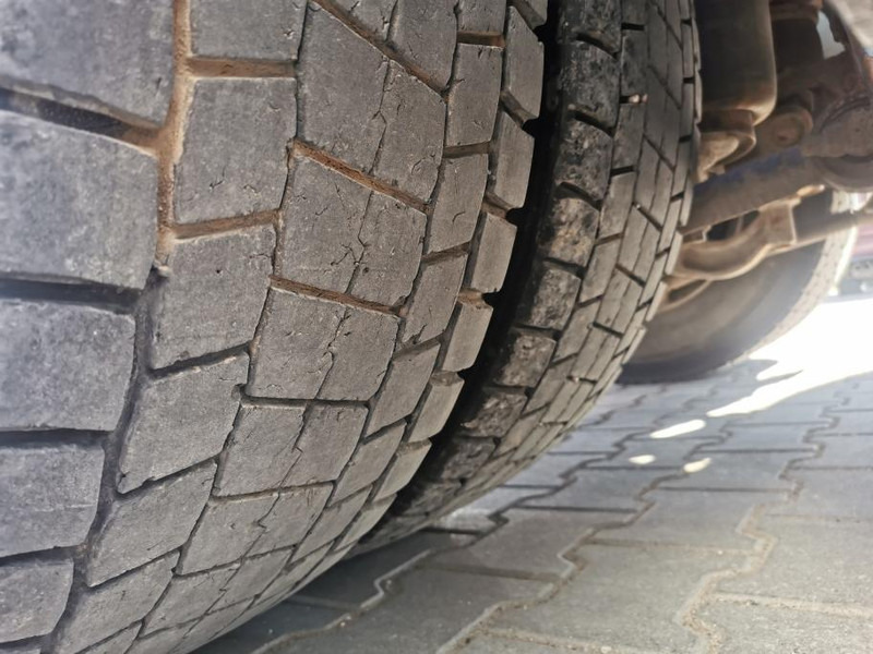 Camión multibasculante MAN 26.530 6x4 Multilift: foto 12 Camión multibasculante MAN 26.530 6x4 Multilift: foto 12