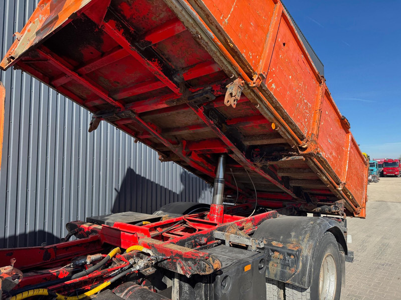 Camión volquete, Camión grúa Scania R113H 320: foto 11