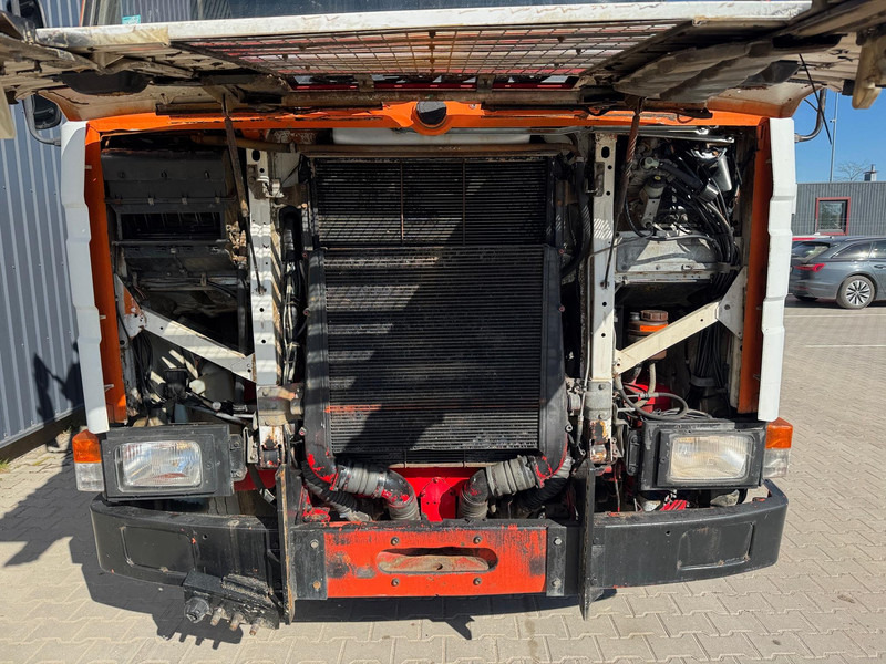 Camión volquete, Camión grúa Scania R113H 320: foto 17