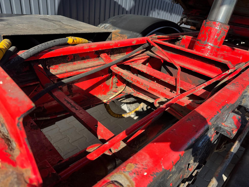Camión volquete, Camión grúa Scania R113H 320: foto 14