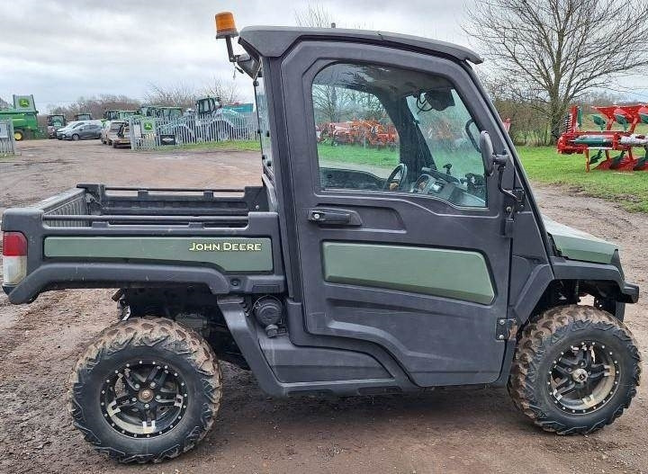 John Deere XUV 865M - Cuadrimoto: foto 4 John Deere XUV 865M - Cuadrimoto: foto 4