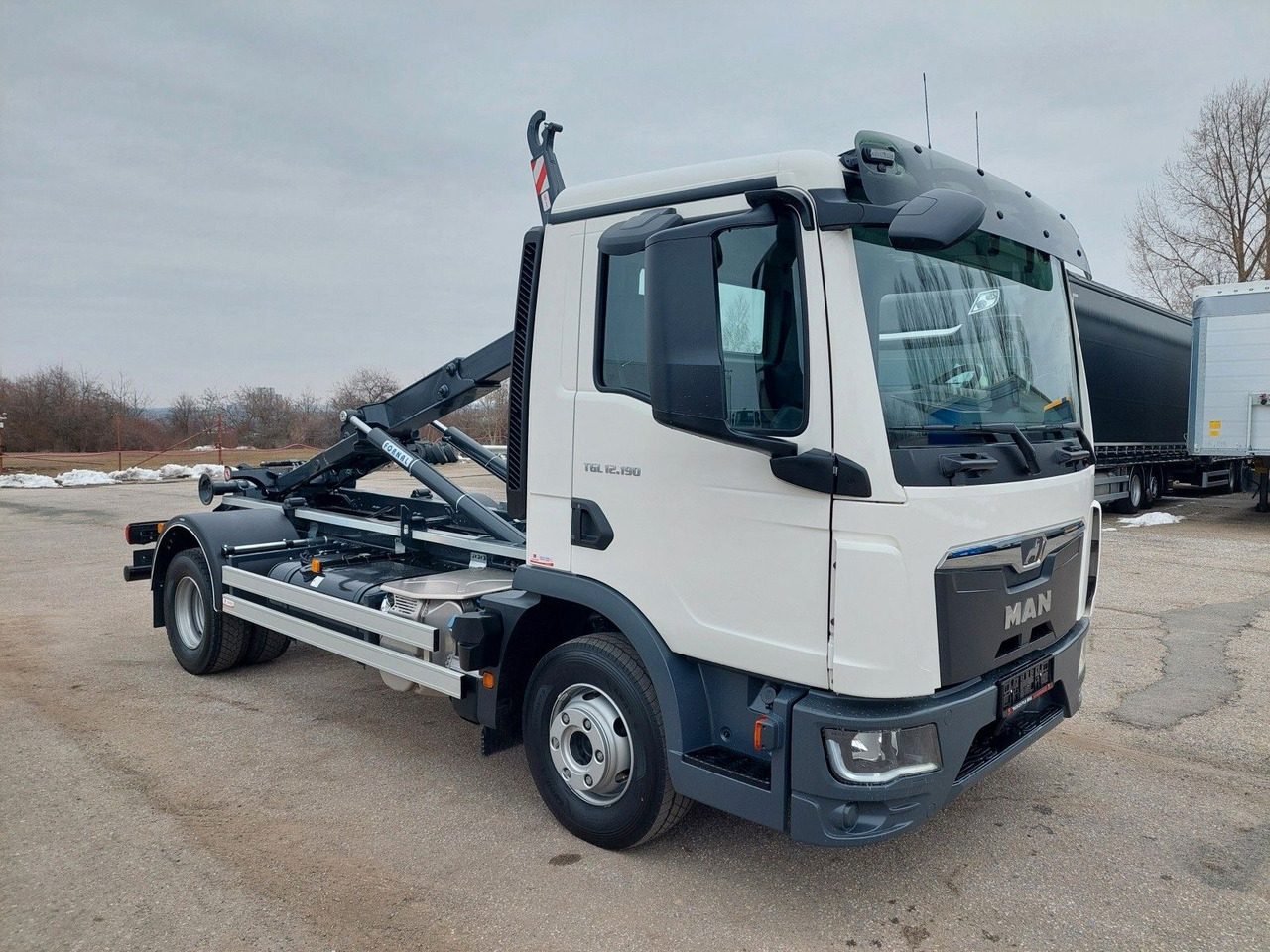 MAN TG3 TGL 12.190 BB 4x2 - Camión multibasculante: foto 2 MAN TG3 TGL 12.190 BB 4x2 - Camión multibasculante: foto 2