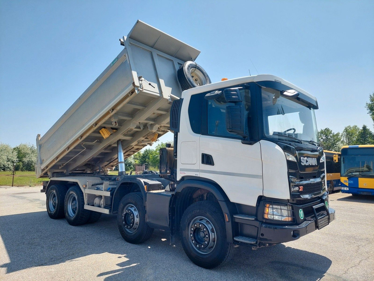 Scania G 450 B8X4HZ 8x4 Bordmatik - Camión volquete: foto 2 Scania G 450 B8X4HZ 8x4 Bordmatik - Camión volquete: foto 2