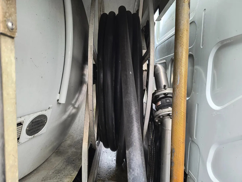 Camión cisterna para transporte de combustible Renault Midlum 270 DXI 11000L FUEL/CARBURANT - 4 COMP: foto 12