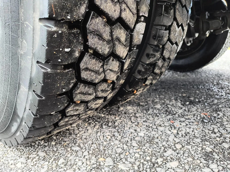 Camión cisterna para transporte de combustible Renault Midlum 270 DXI 11000L FUEL/CARBURANT - 4 COMP: foto 16