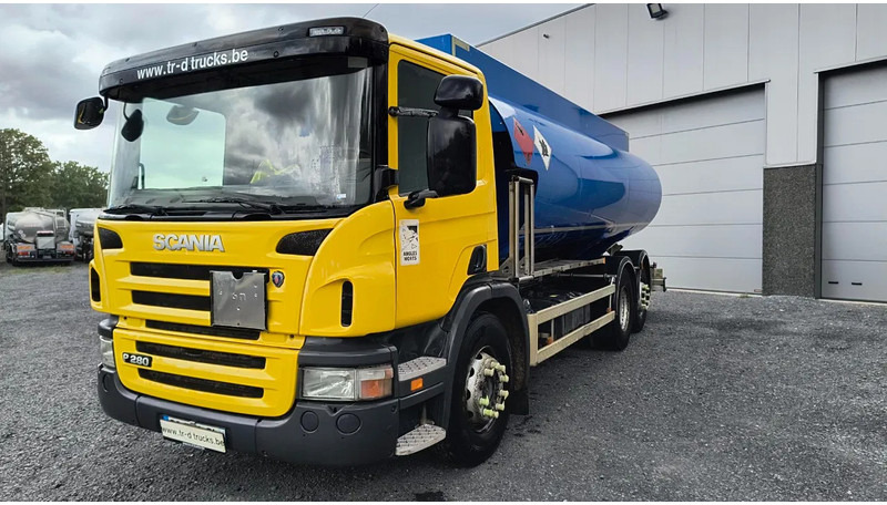 Scania P280 6X2- 19000L-5 compartiments - Camión cisterna: foto 1 Scania P280 6X2- 19000L-5 compartiments - Camión cisterna: foto 1