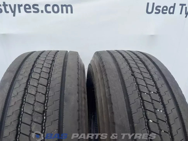 Bridgestone Bridgestone 385/65R22.5 RW-STEER001 164/158 K M+S 3PMSF gebruikte set - Neumático para Camión: foto 2 Bridgestone Bridgestone 385/65R22.5 RW-STEER001 164/158 K M+S 3PMSF gebruikte set - Neumático para Camión: foto 2