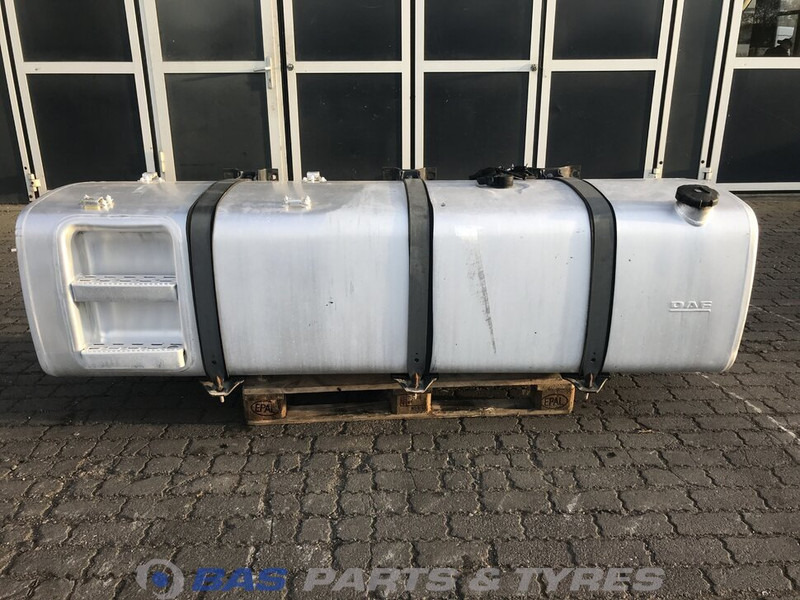 DAF Brandstoftank DAF 845 Liter 1904724 - Depósito de combustible para Camión: foto 1 DAF Brandstoftank DAF 845 Liter 1904724 - Depósito de combustible para Camión: foto 1