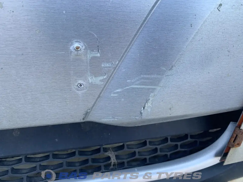 DAF CF Euro 6 Grille DAF 2148027 - Parrilla para Camión: foto 3 DAF CF Euro 6 Grille DAF 2148027 - Parrilla para Camión: foto 3