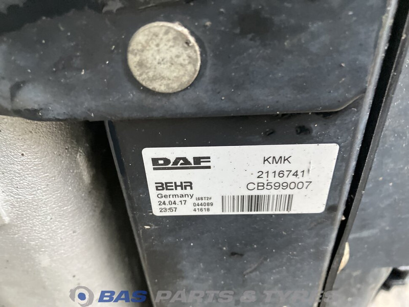 DAF CF Euro 6 - Radiador para Camión: foto 3 DAF CF Euro 6 - Radiador para Camión: foto 3