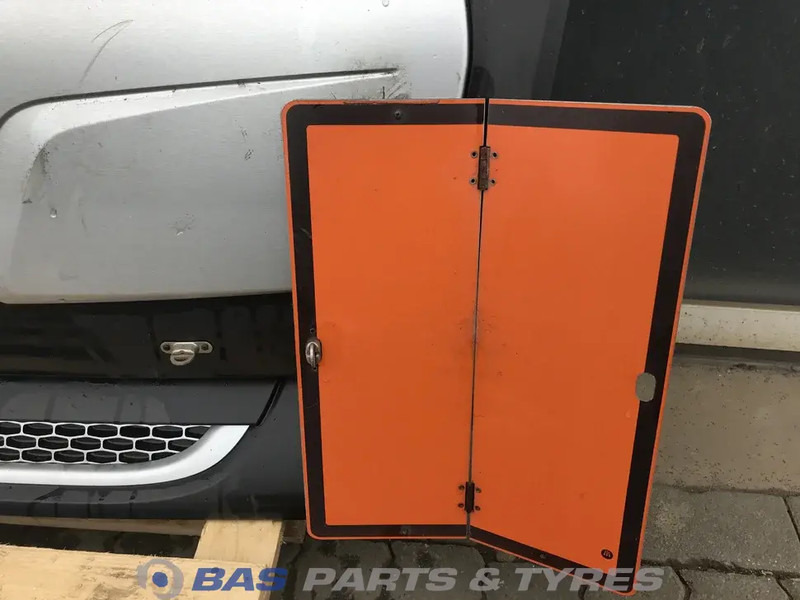 DAF XF106 Grille DAF 1892076 - Parrilla para Camión: foto 5 DAF XF106 Grille DAF 1892076 - Parrilla para Camión: foto 5