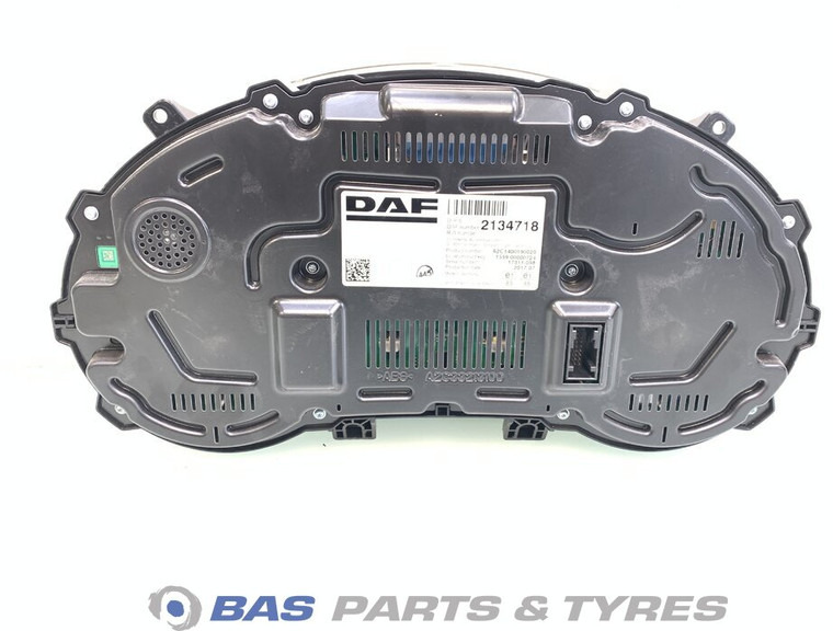 DAF XF106 Instrumentenpaneel DAF 1958084 - Salpicadero para Camión: foto 2 DAF XF106 Instrumentenpaneel DAF 1958084 - Salpicadero para Camión: foto 2