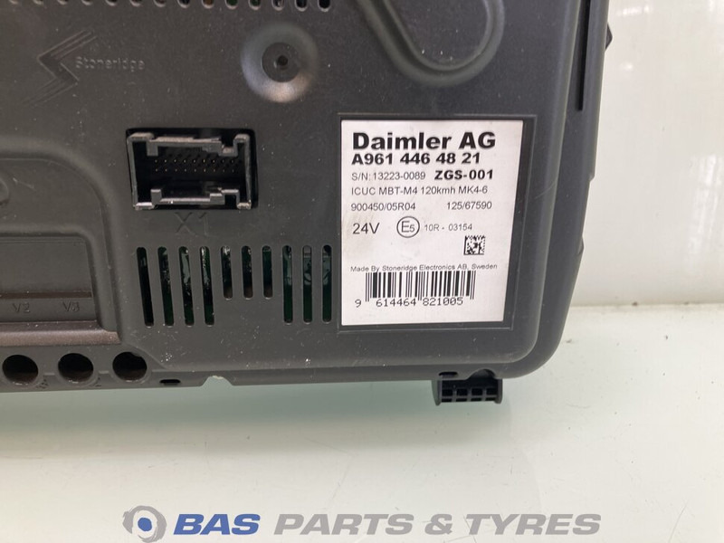 Mercedes-Benz Actros MP4 Instrumentenpaneel Mercedes A 011 446 76 21 - Salpicadero para Camión: foto 3 Mercedes-Benz Actros MP4 Instrumentenpaneel Mercedes A 011 446 76 21 - Salpicadero para Camión: foto 3