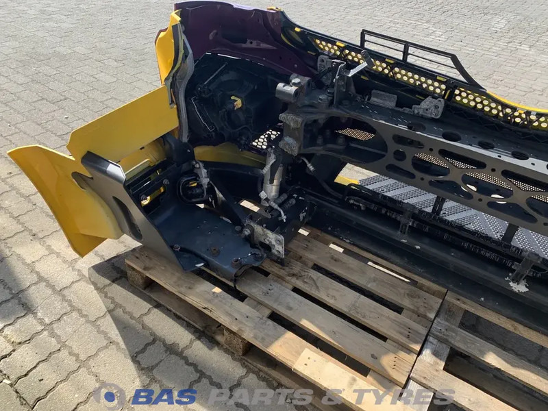 Mercedes-Benz Antos MP4 Bumper Mercedes A 960 310 23 22 - Parachoques para Camión: foto 4 Mercedes-Benz Antos MP4 Bumper Mercedes A 960 310 23 22 - Parachoques para Camión: foto 4