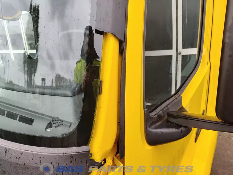 Mercedes-Benz Antos MP4 Mercedes ClassicSpace S-cab L1H1 A 000 600 01 01 - Cabina e interior para Camión: foto 5 Mercedes-Benz Antos MP4 Mercedes ClassicSpace S-cab L1H1 A 000 600 01 01 - Cabina e interior para Camión: foto 5