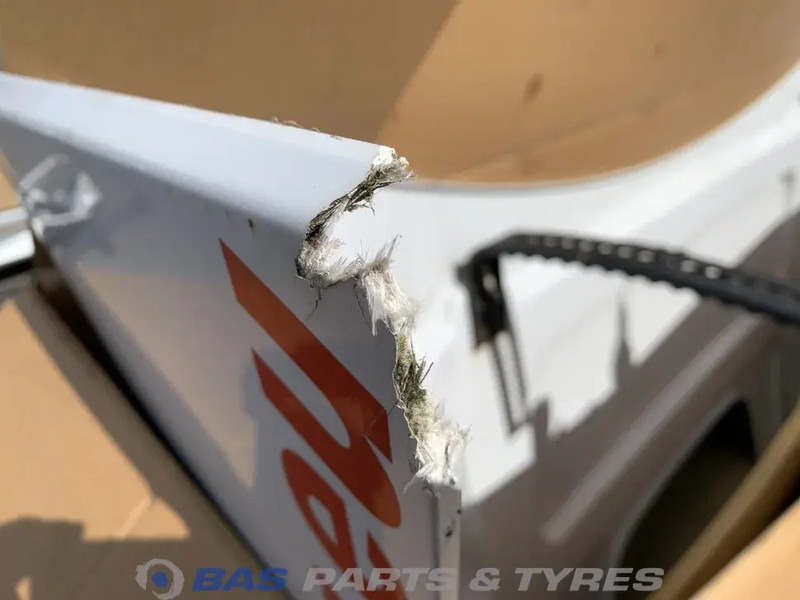 Mercedes-Benz Antos MP4 Spoilerset Mercedes ClassicSpace M-cab L1EH1 A 960 790 27 44 - Aerodinámica/ Spoiler para Camión: foto 5 Mercedes-Benz Antos MP4 Spoilerset Mercedes ClassicSpace M-cab L1EH1 A 960 790 27 44 - Aerodinámica/ Spoiler para Camión: foto 5