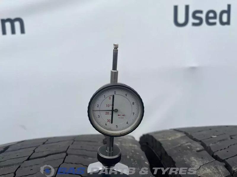 Michelin Michelin 315/70R22.5 X MULTI D 154/150 M+S 3PMSF gebruikte set - Neumático para Camión: foto 3 Michelin Michelin 315/70R22.5 X MULTI D 154/150 M+S 3PMSF gebruikte set - Neumático para Camión: foto 3