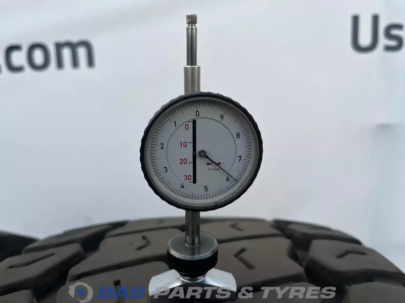 Michelin Michelin 385/65R22.5 XZY3 160 K M+S 3PMSF gebruikte set - Neumático para Camión: foto 3 Michelin Michelin 385/65R22.5 XZY3 160 K M+S 3PMSF gebruikte set - Neumático para Camión: foto 3