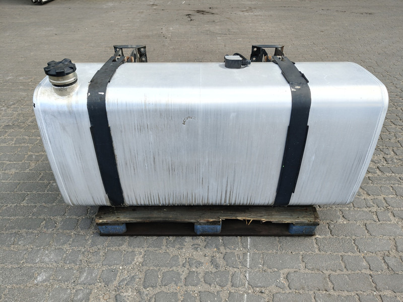 Renault Brandstoftank Renault 610 Liter G0000171 - Depósito de combustible para Camión: foto 1 Renault Brandstoftank Renault 610 Liter G0000171 - Depósito de combustible para Camión: foto 1