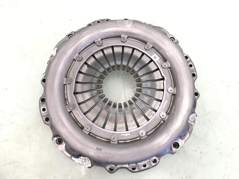 Renault Koppeling Renault 7424722730 - Embrague y piezas para Camión: foto 2 Renault Koppeling Renault 7424722730 - Embrague y piezas para Camión: foto 2