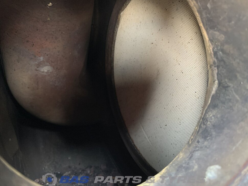 Renault Premium Euro 4-5 Uitlaatdemper Renault 7420899867 - Silenciador para Camión: foto 5 Renault Premium Euro 4-5 Uitlaatdemper Renault 7420899867 - Silenciador para Camión: foto 5