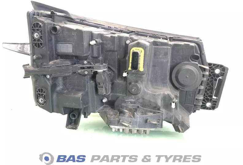 Renault T-Serie Evolution Koplamp Links 7423645386 - Faro delantero para Camión: foto 2 Renault T-Serie Evolution Koplamp Links 7423645386 - Faro delantero para Camión: foto 2